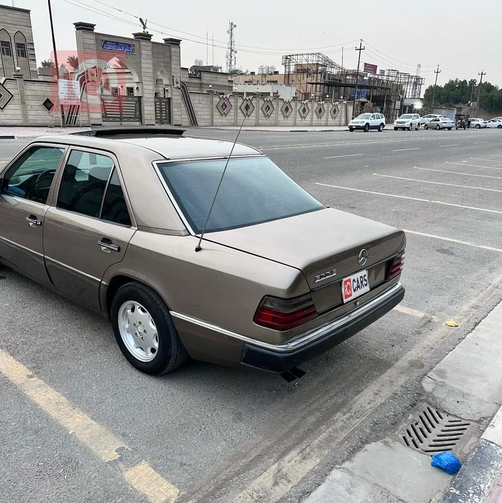 مێرسێدس بێنز E-Class